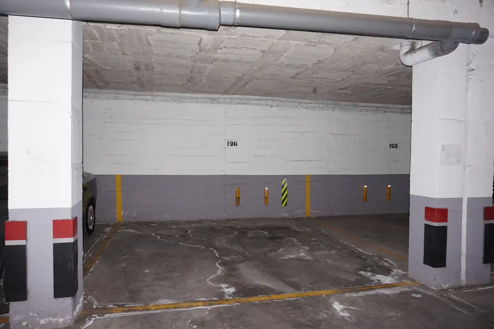 Parking of Garage for rent in Sevilla
