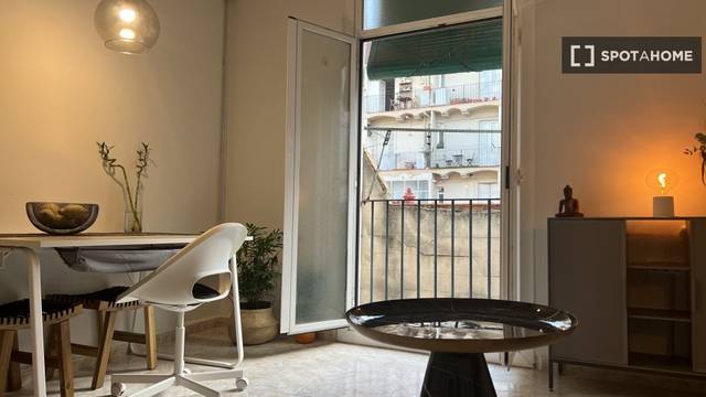 Piso en Alquiler en El Raval