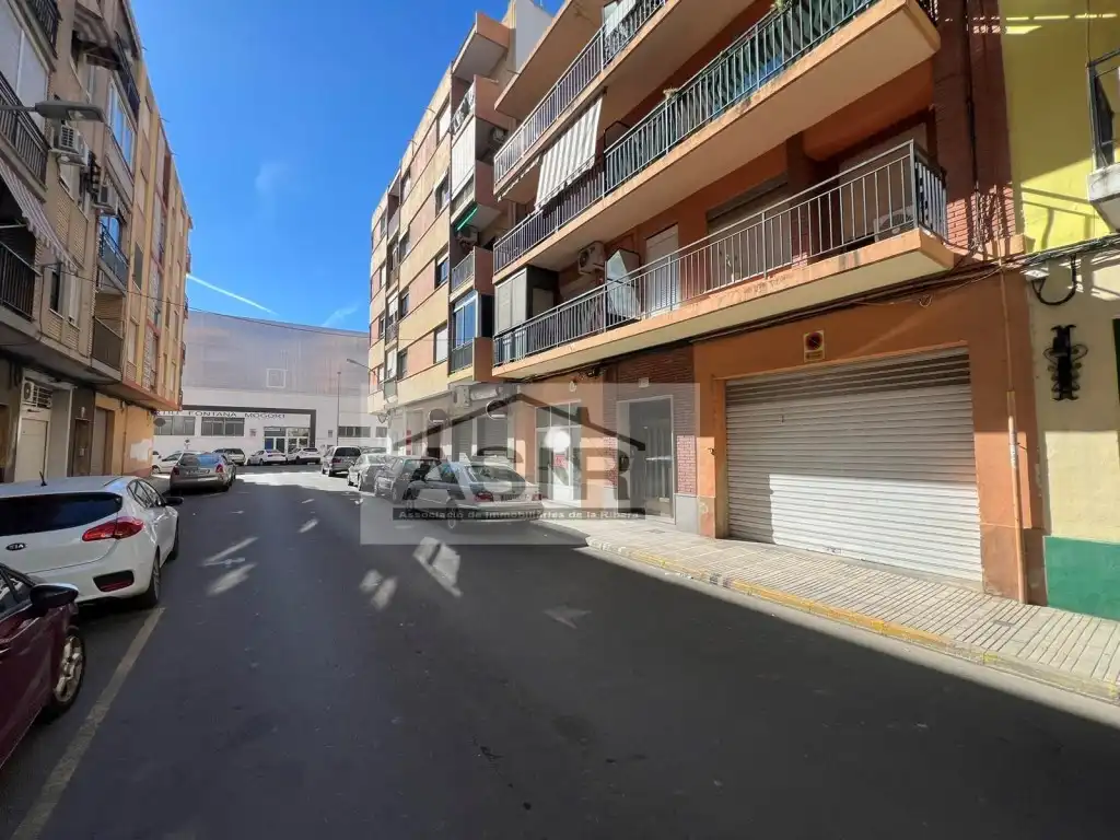 Local comercial en venda a Calle Doctor Just