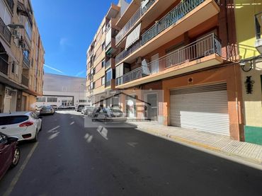 Local comercial en venda a Calle Doctor Just