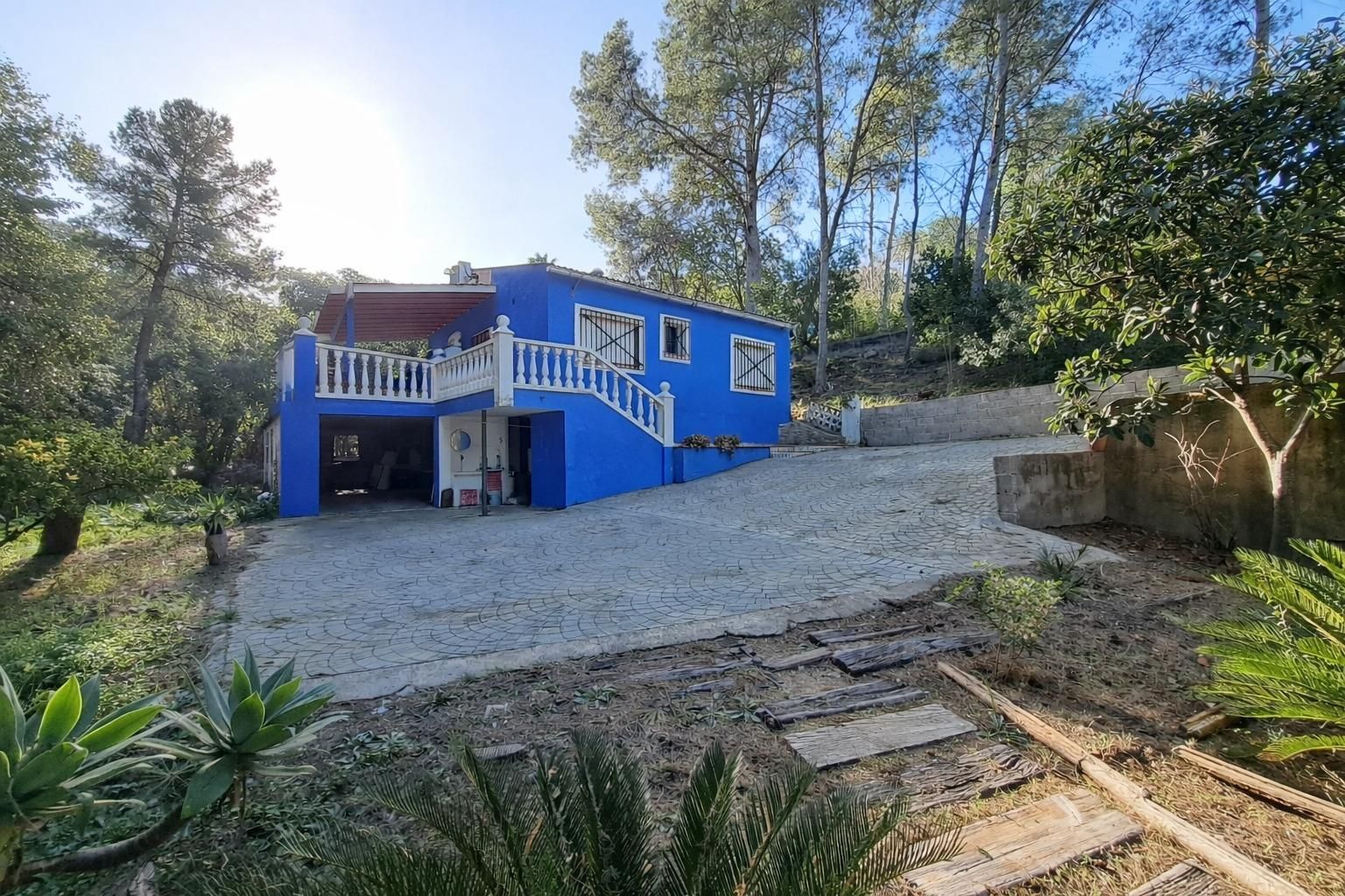 Exterior view of Houses for sale in Alzira  with Air Conditioner, Private garden and Terrace