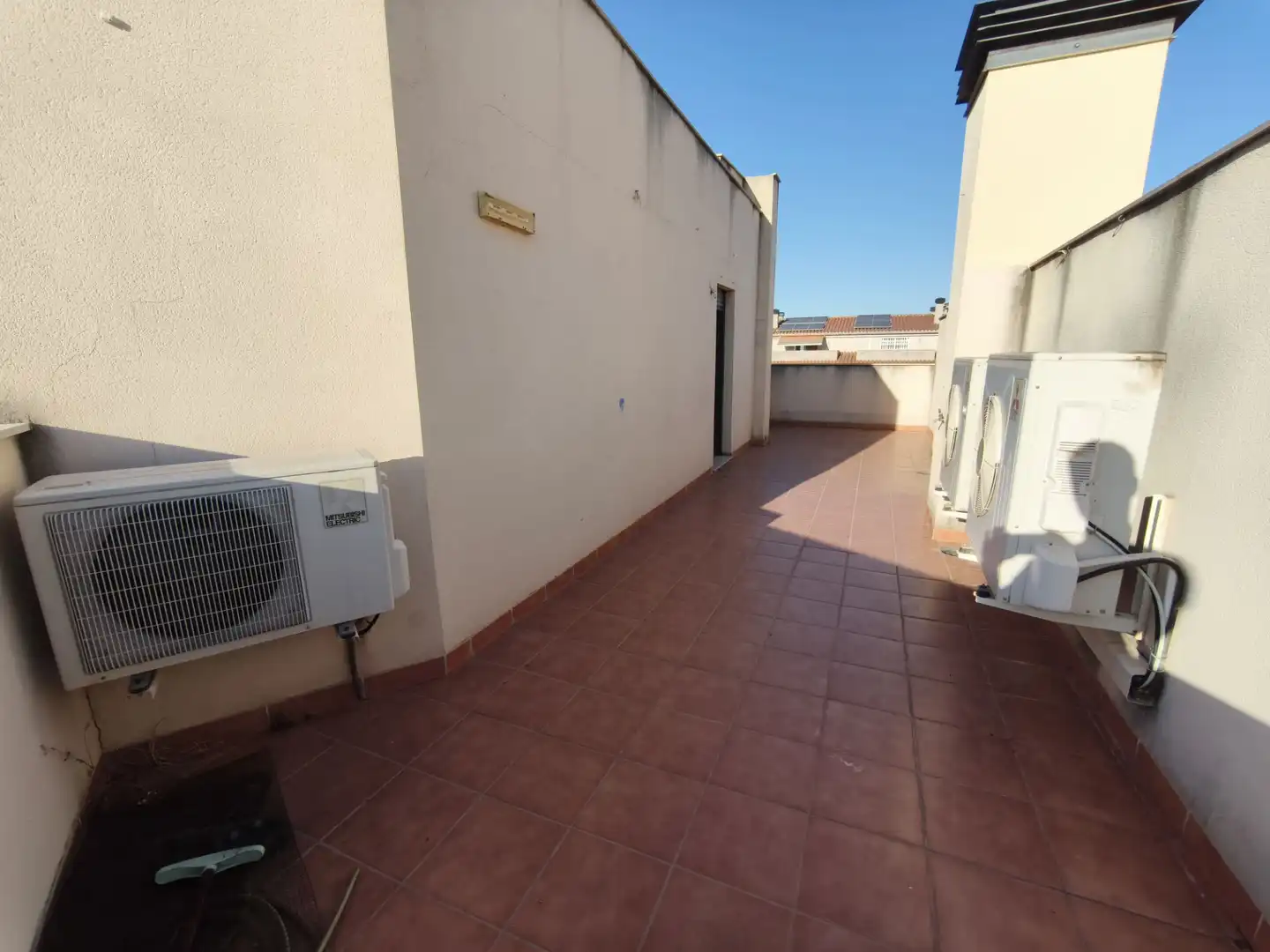 Casa con terraza en venta en Carrer Carlos Llinas Breva, imagen 4