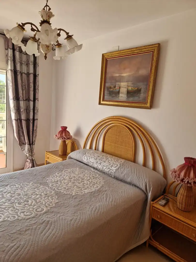 Dormitori de Casa adosada en venda en Mont-roig del Camp amb Jardí privat, Terrassa i Piscina