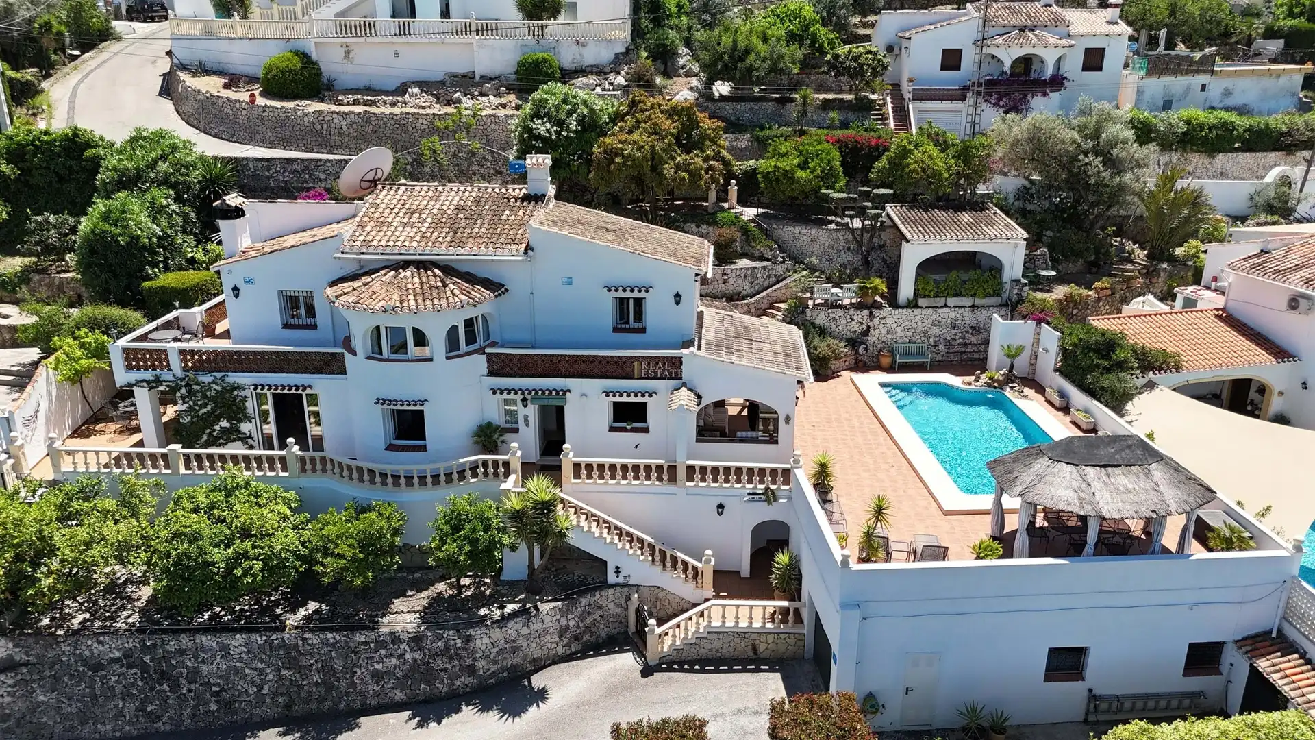 Casa amb terrassa en venda a Calle La Rota