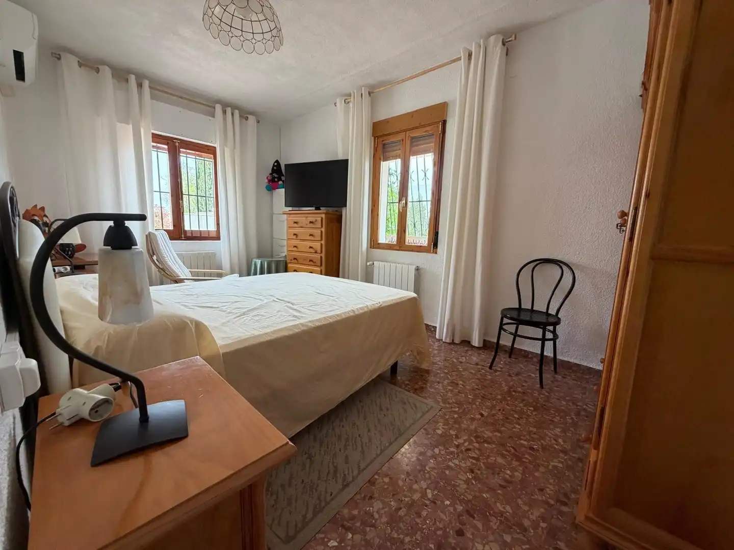 Habitación de Casa o chalet en venta en Albacete con Aire acondicionado, Calefacción y Jardín privado