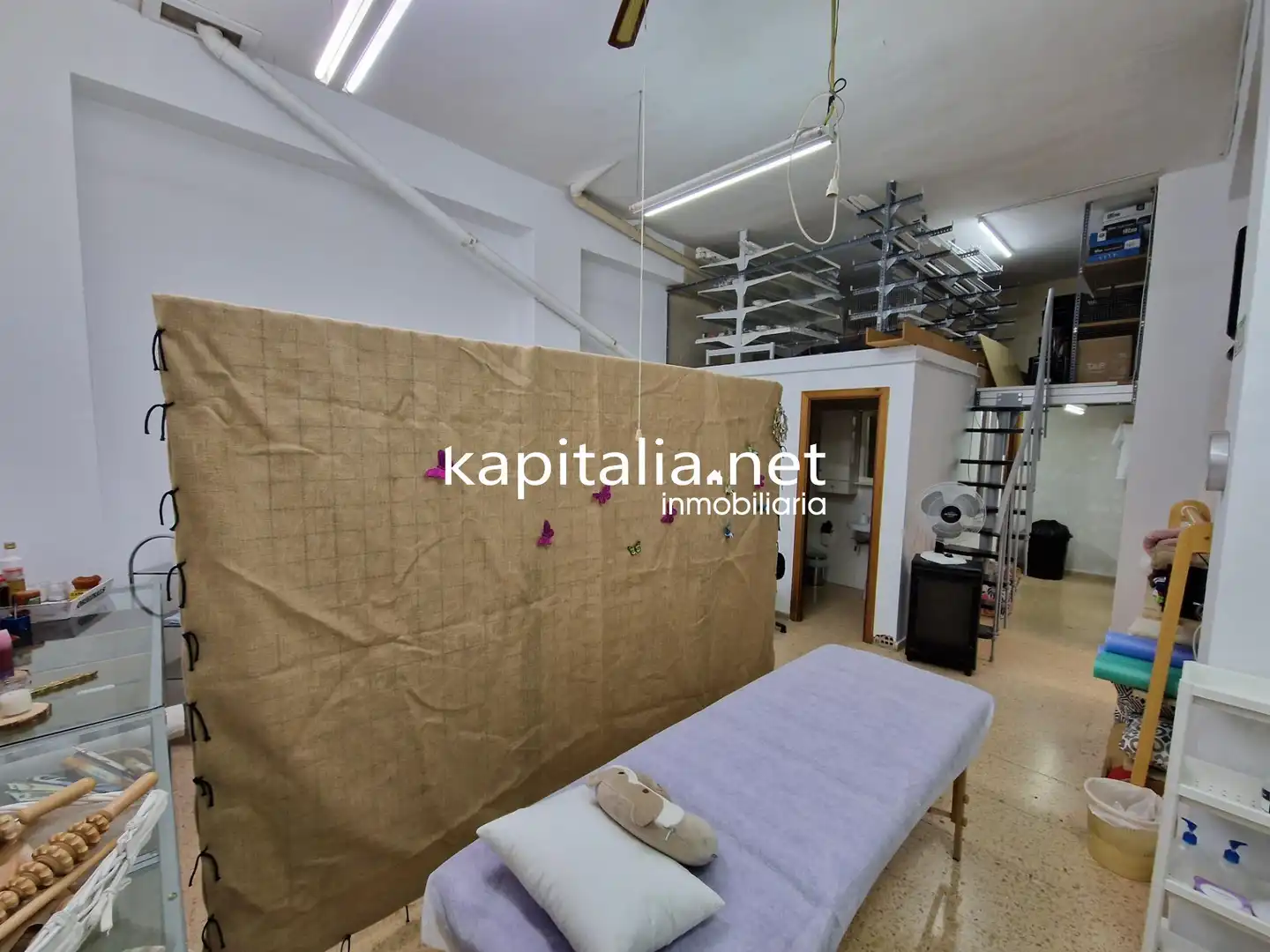 Locale commerciale in vendita a Sant Josep - Zona Hospital, imagen 5