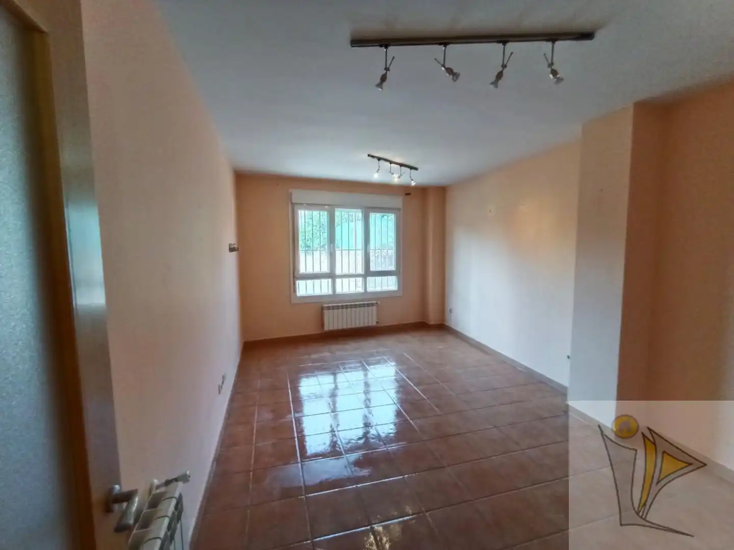 Living room of Flat for sale in Navalagamella