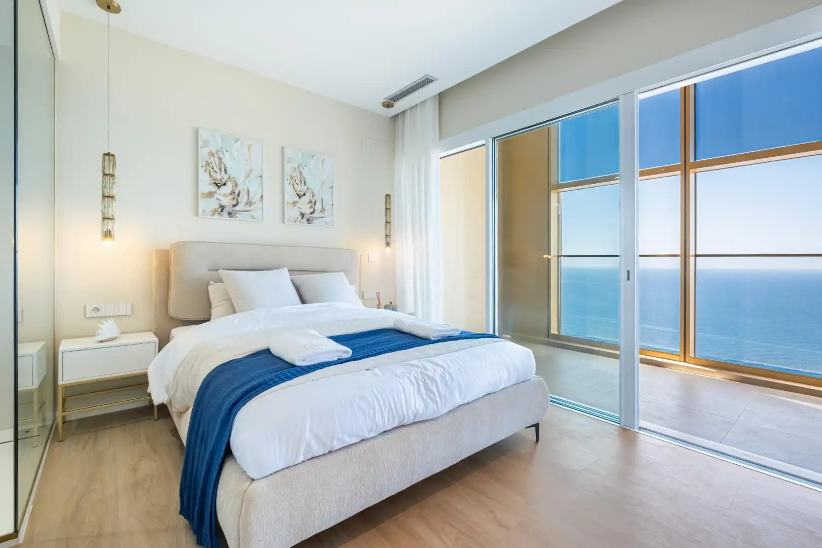 Habitación de Ático en venta en Benidorm con Aire acondicionado, Jardín privado y Terraza