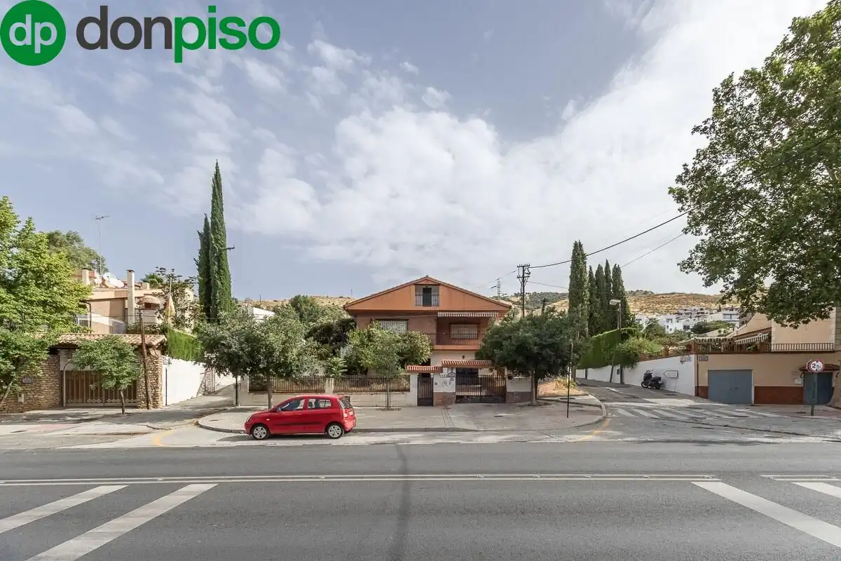 Houses for sale in Carretera de la Sierra, Lancha del Genil
