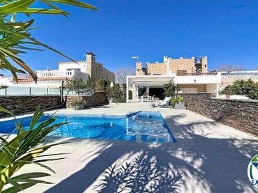 Casa in vendita a Alberes