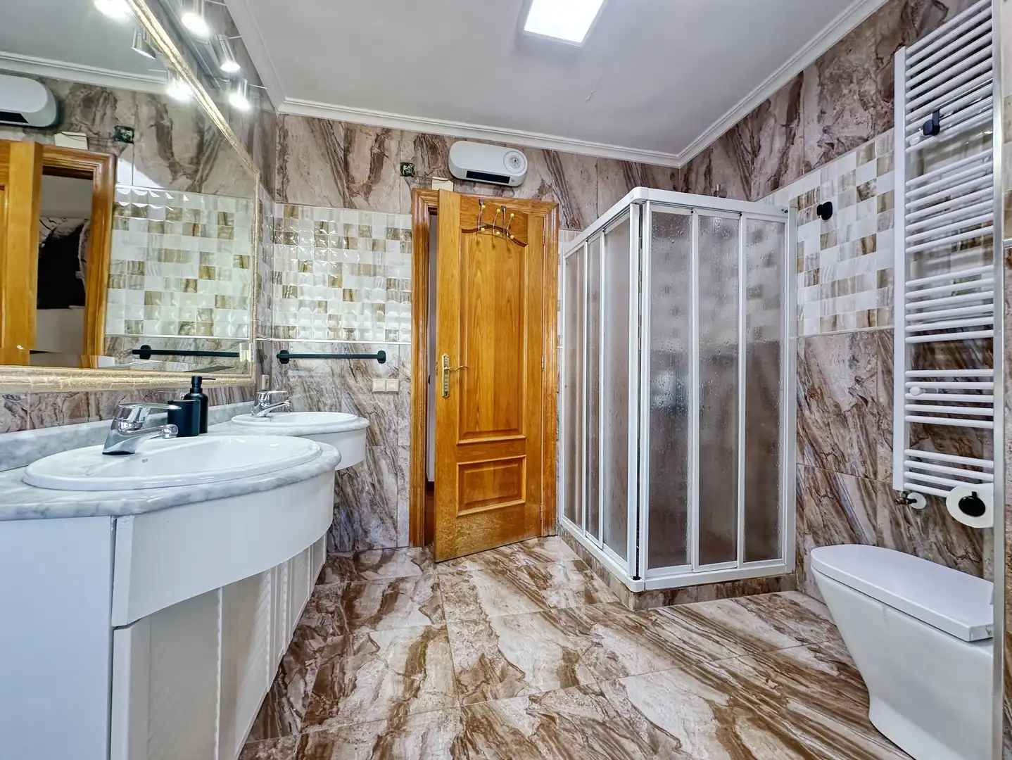 Bany de Casa o xalet en venda en La Nucia amb Aire condicionat i Calefacció
