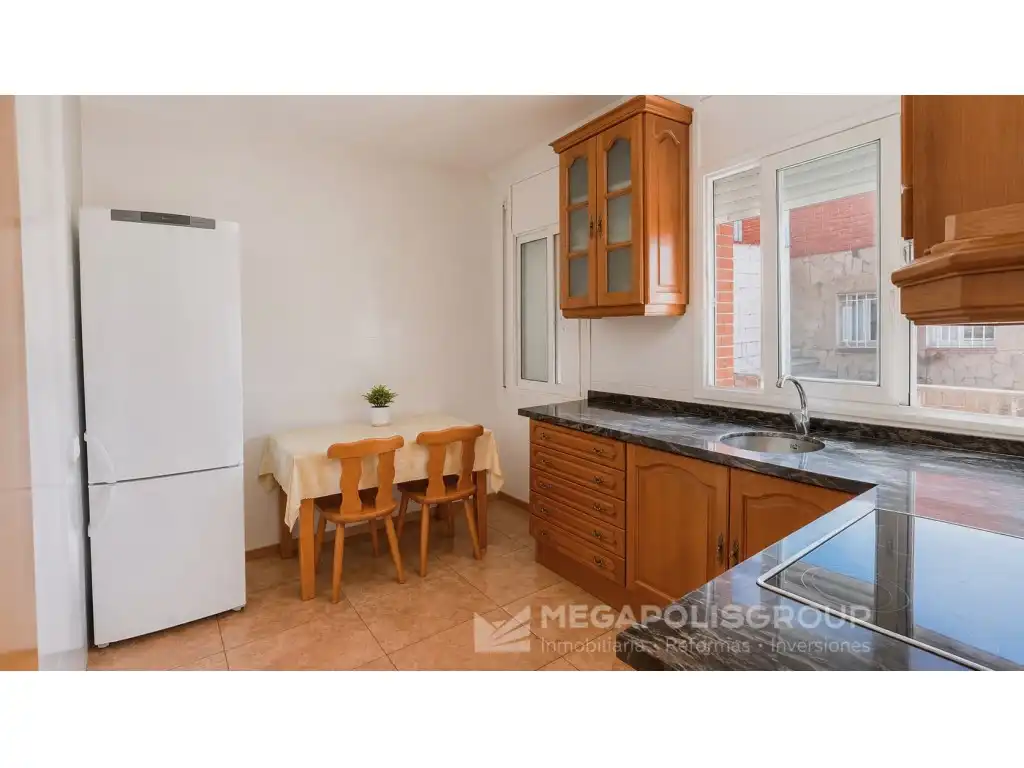 Cuina de Casa o xalet en venda en Piera amb Terrassa