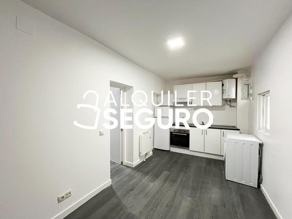 Kitchen of Flat to rent in  Madrid Capital  with Heating and Terrace