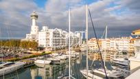 Vista exterior de Dúplex en venda en Empuriabrava amb Aire condicionat, Calefacció i Terrassa