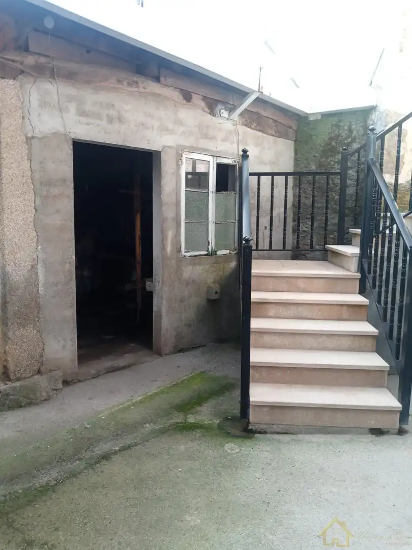 Houses for sale in Palas de Rei  with Heating, Terrace and Storage room