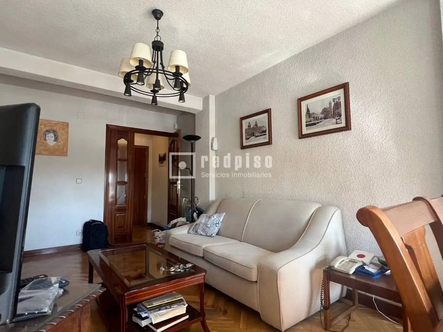 Sala d'estar de Pis en venda en Madrid amb Aire condicionat, Calefacció i Parquet