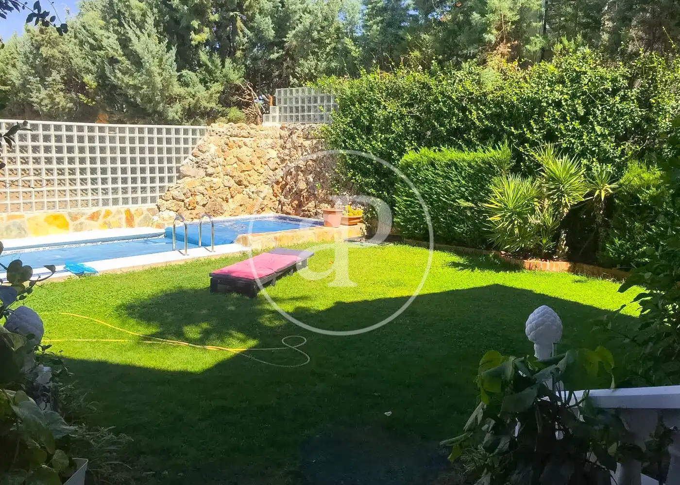Garden of Houses for sale in Valdeolmos-Alalpardo, Madrid