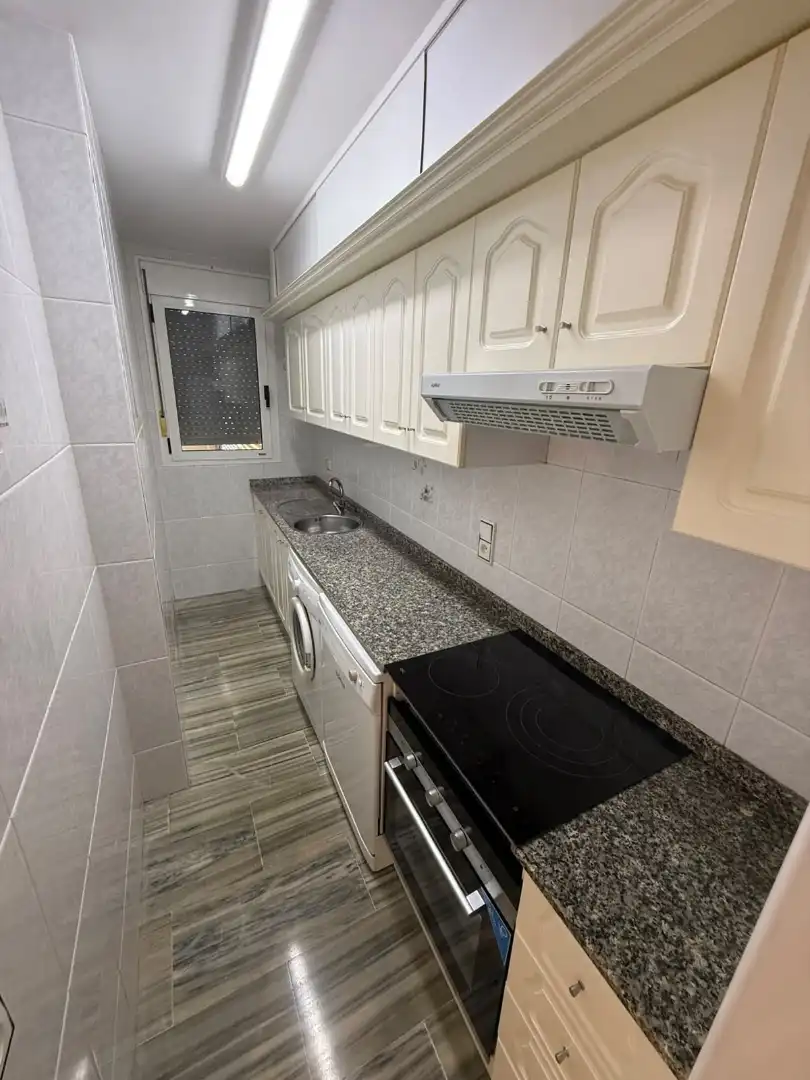 Appartamento con terrazza in vendita a Centre, imagen 5