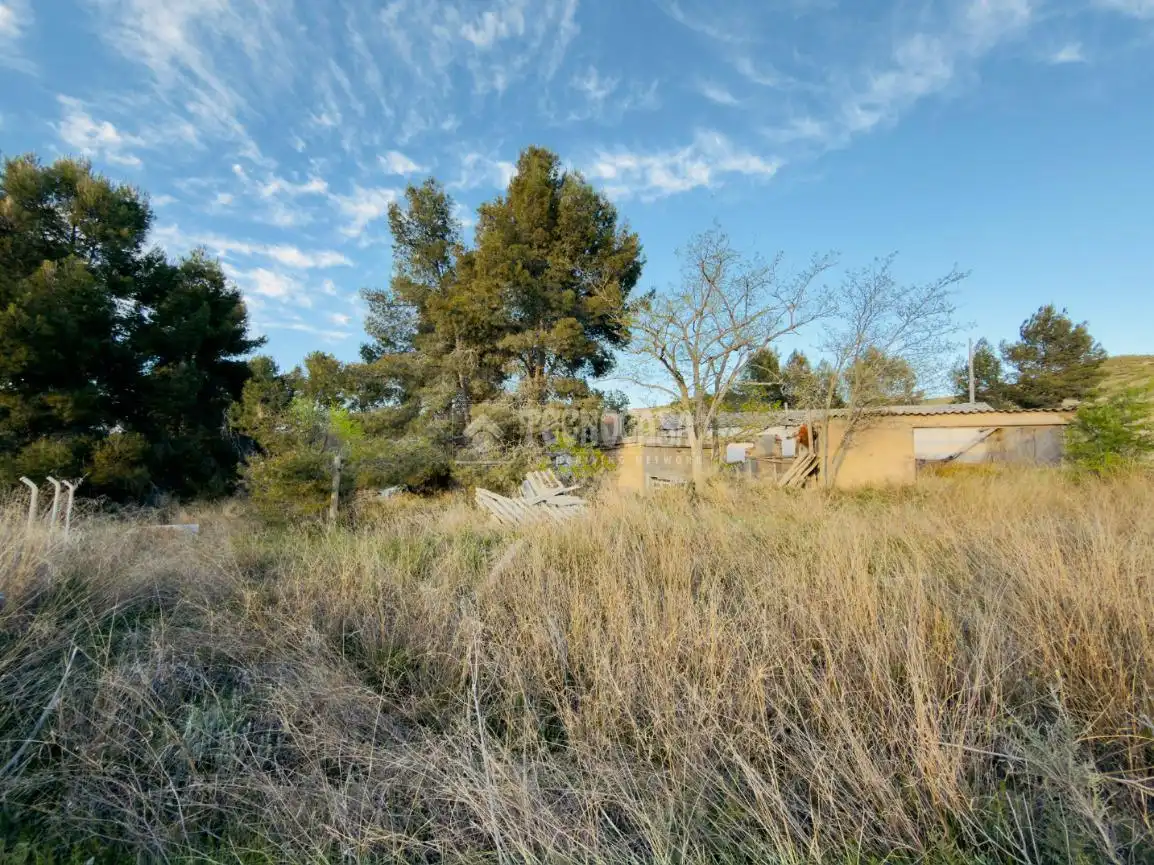 Terreno industrial en venta en Yepes