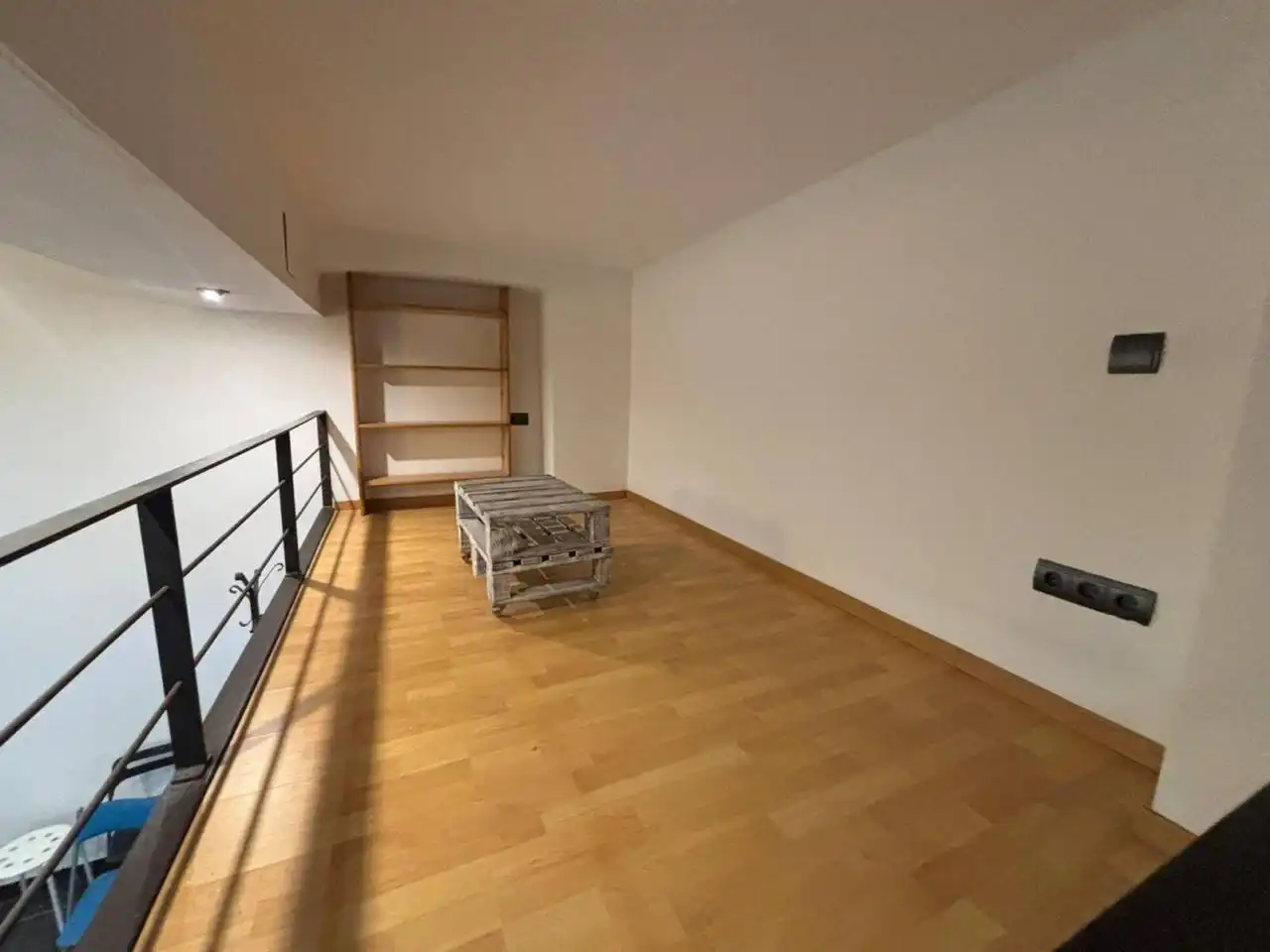 Dúplex de alquiler en Barcelona con Parquet y Amueblado