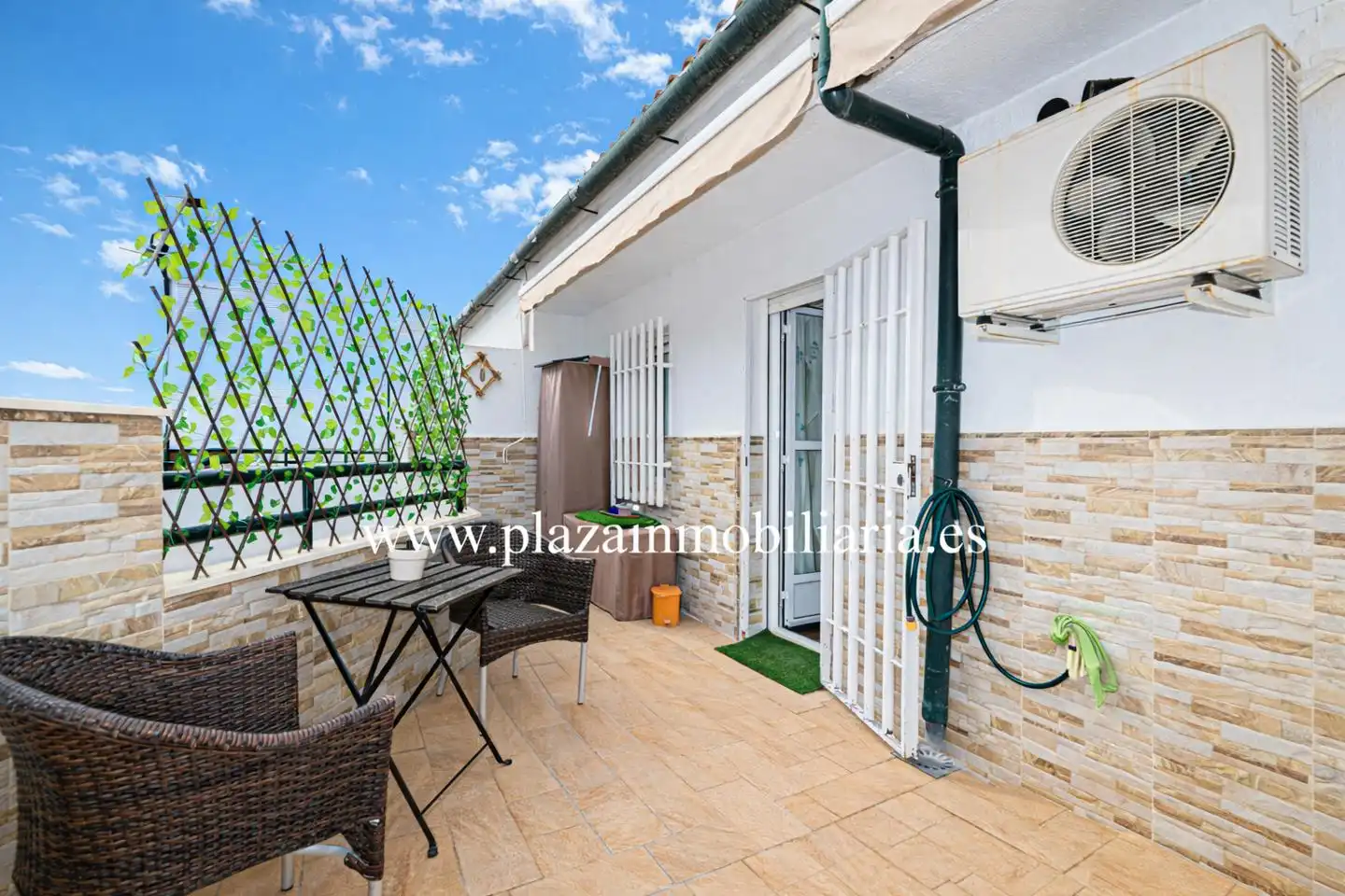 Garten von Wohnung zum Verkauf in Lucena mit Klimaanlage und Balkon