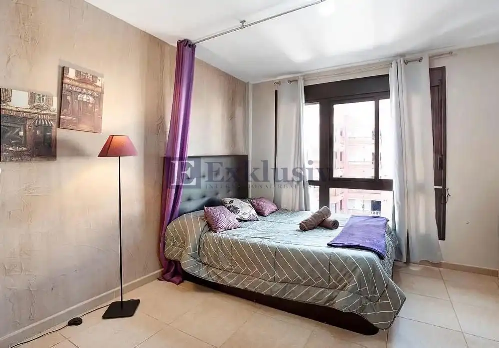 Study for sale in Palm - Mar