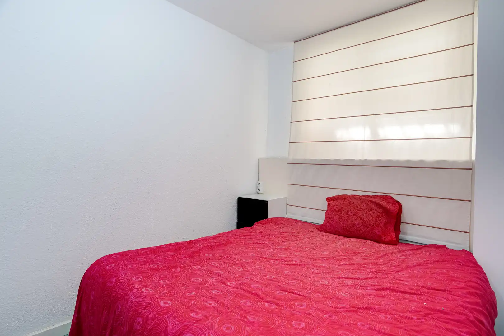 Habitación de Planta baja en venta en L'Hospitalet de Llobregat con Horno