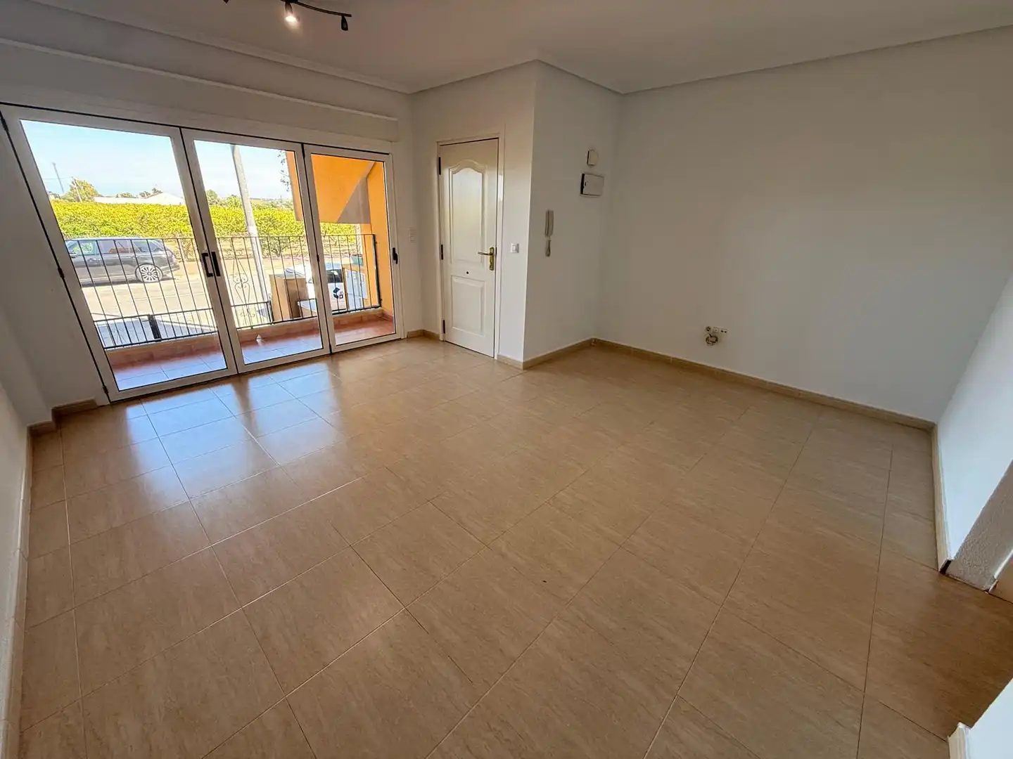 Sala de estar de Apartamento en venta en Daya Nueva con Terraza, Balcón y Piscina comunitaria