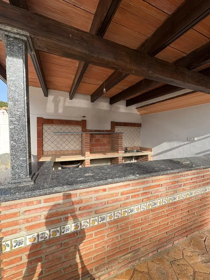 Terraza de Casa o chalet de alquiler en Chiclana de la Frontera con Aire acondicionado, Jardín privado y Piscina