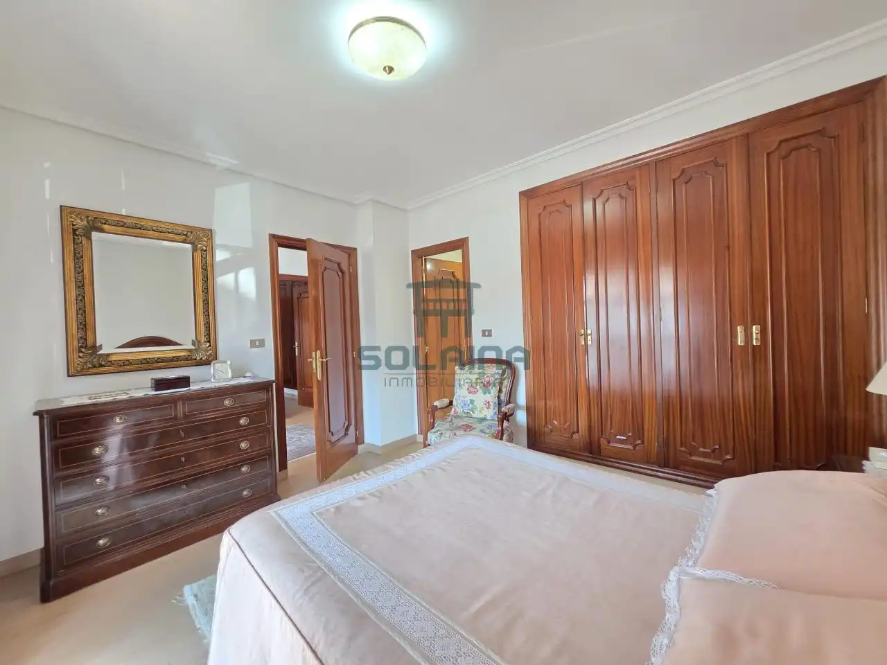 Bedroom of Detached homes for sale in Ourense Capital   with Heating, Private garden and Furnished