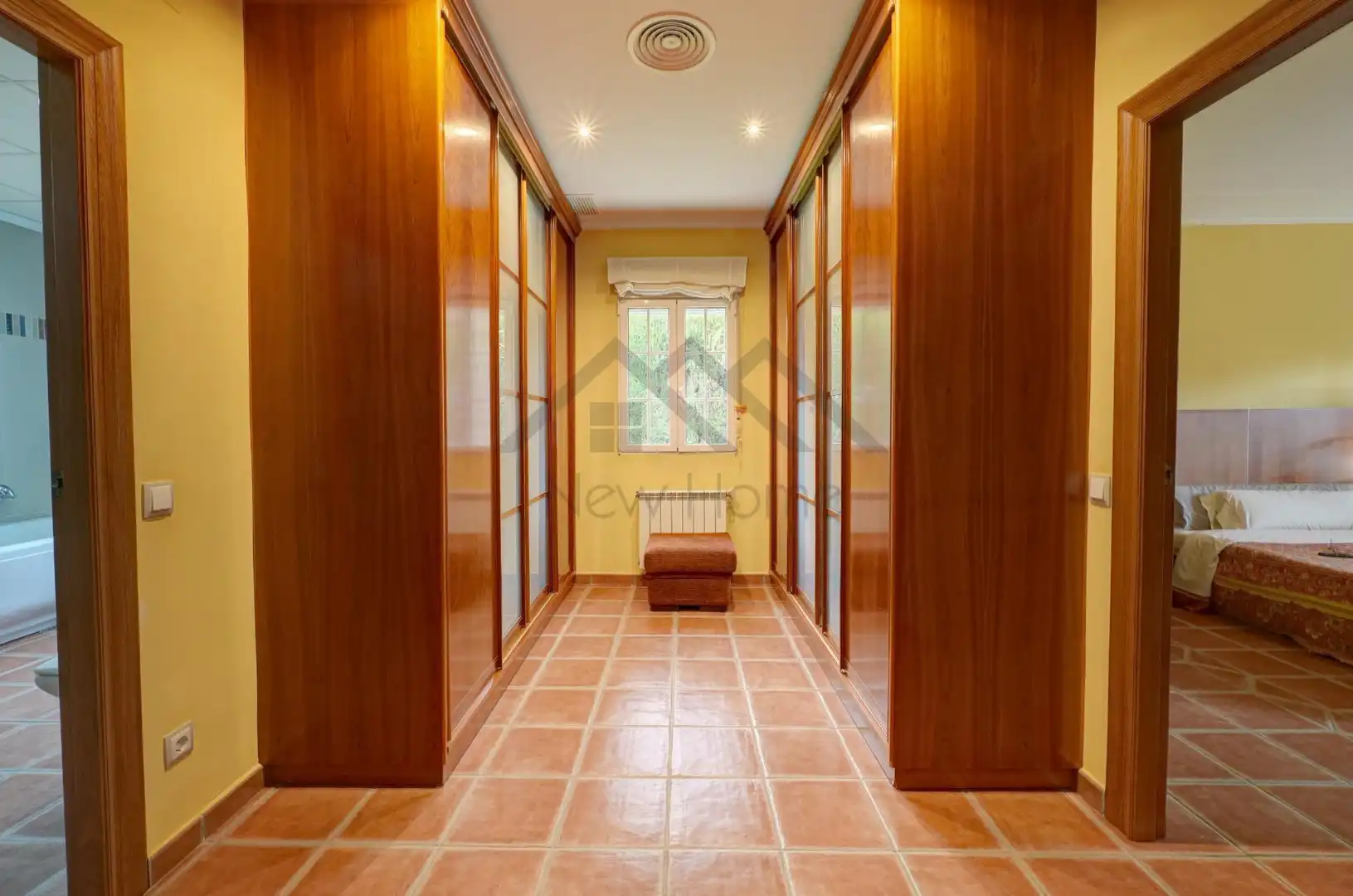 Houses for sale in La Pobla de Vallbona  with Heating, Private garden and Terrace