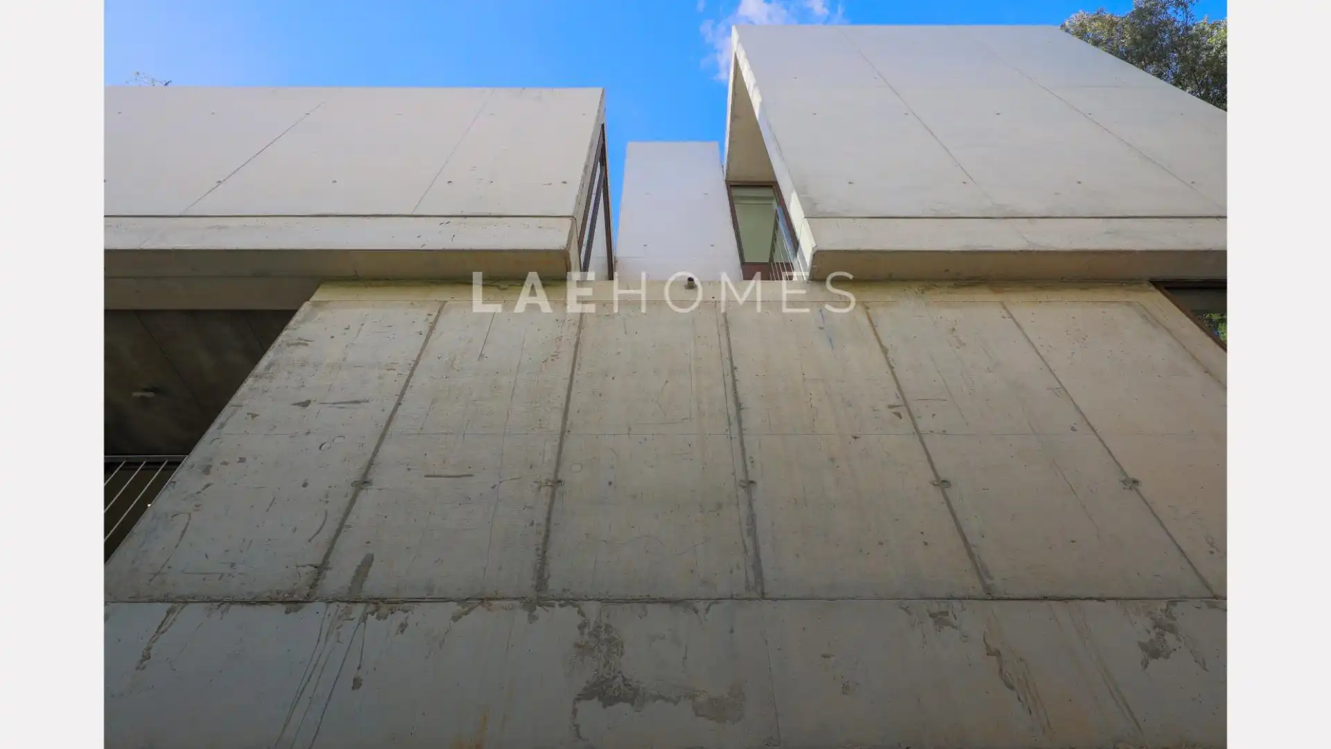 Vista exterior de Casa o chalet en venta en Sant Cugat del Vallès con Aire acondicionado, Calefacción y Jardín privado
