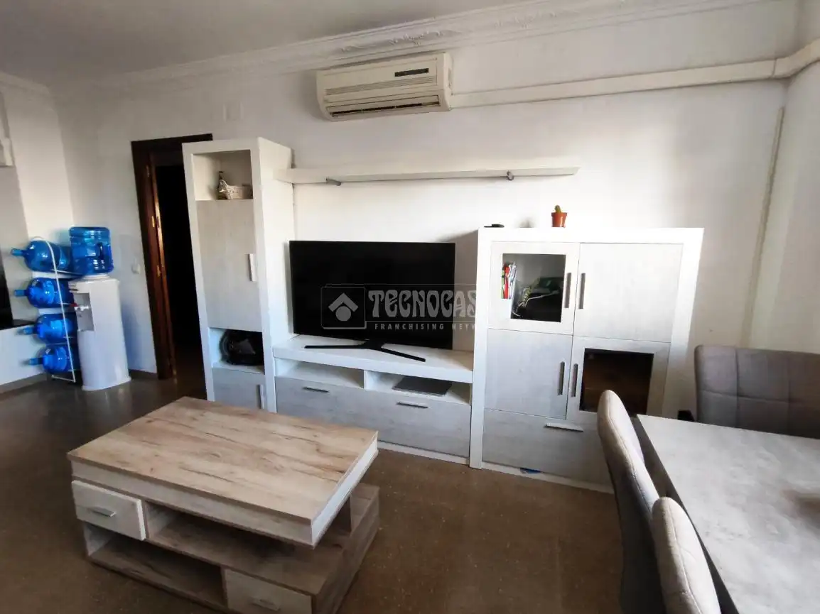 Piso en venta en Cobreros Viejo