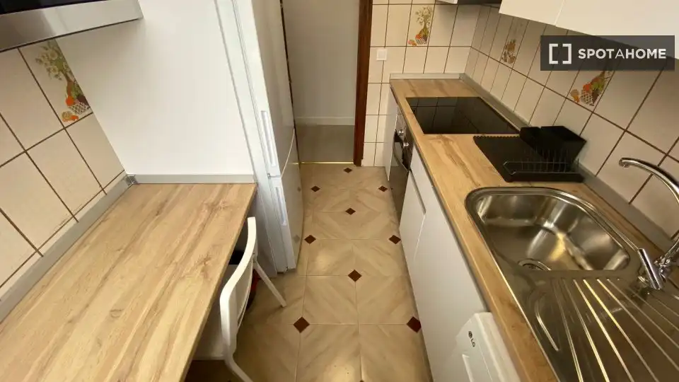 Kitchen of Flat for rent in Madrid  with Air Conditioner, Heating and Furnished