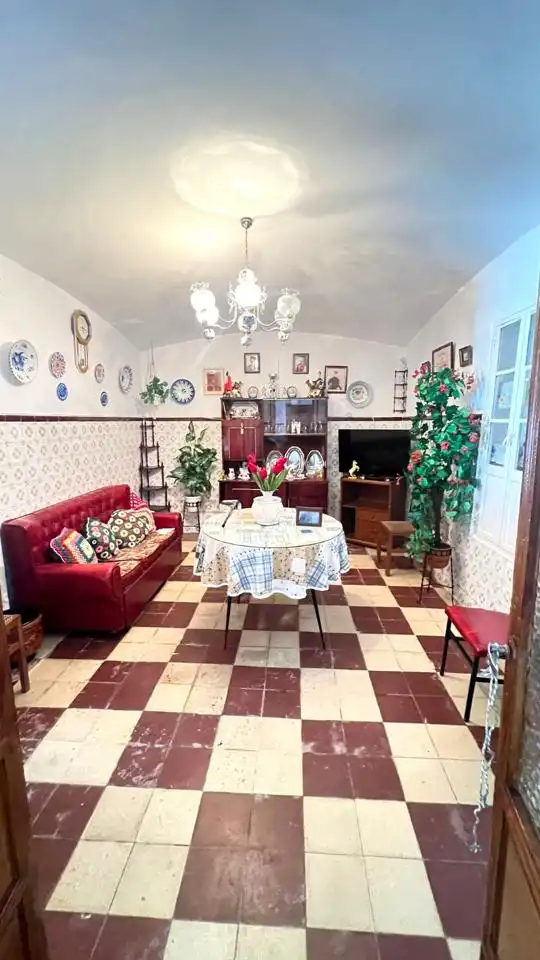 Menjador de Casa o xalet en venda en Valverde de Leganés amb Terrassa