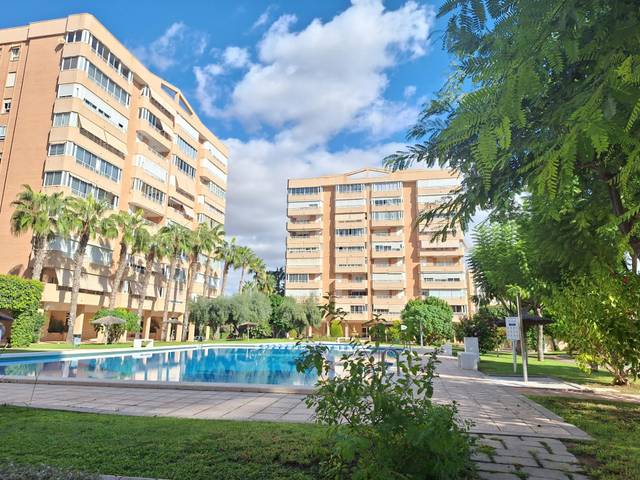 Piso en Venta en Playa de San Juan