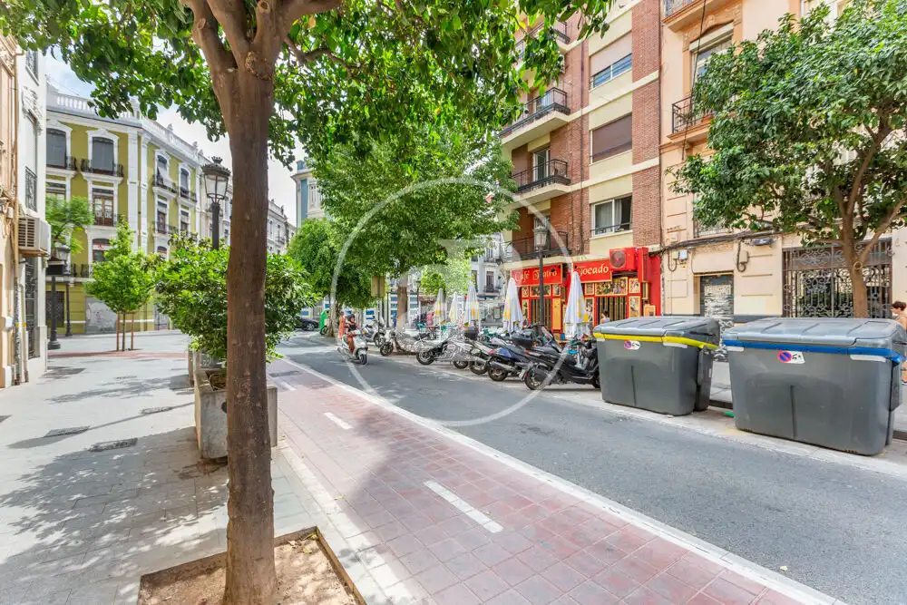 Vista exterior de Piso de alquiler en Valencia con Aire acondicionado, Calefacción y Amueblado