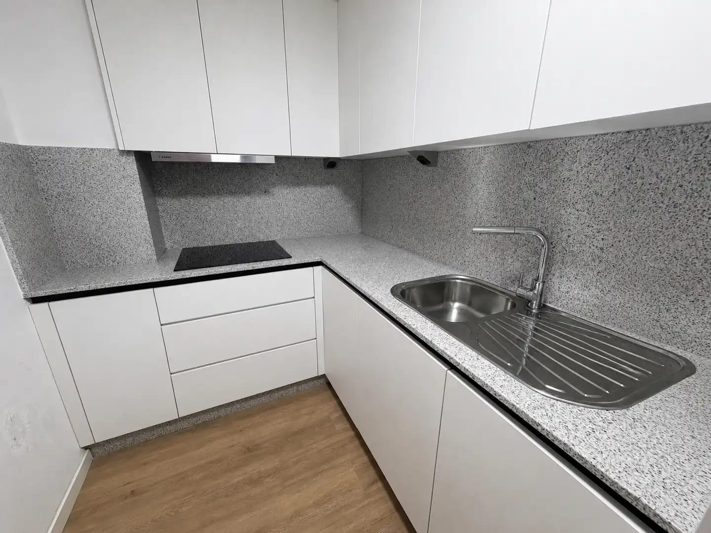 Kitchen of Flat for sale in A Coruña Capital   with Parquet flooring, Furnished and Oven