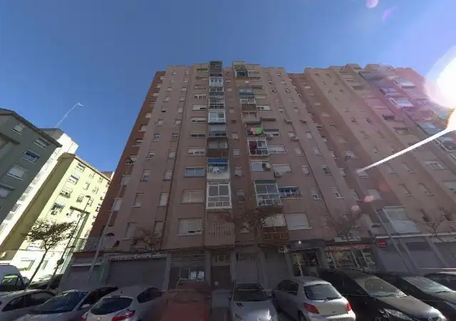 Vista exterior de Piso en venta en Sabadell