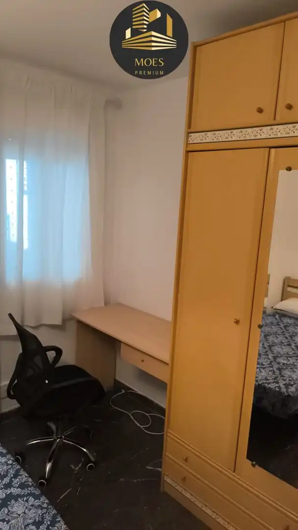 Habitación de Piso de alquiler en Jaén con Aire acondicionado, Calefacción y Terraza