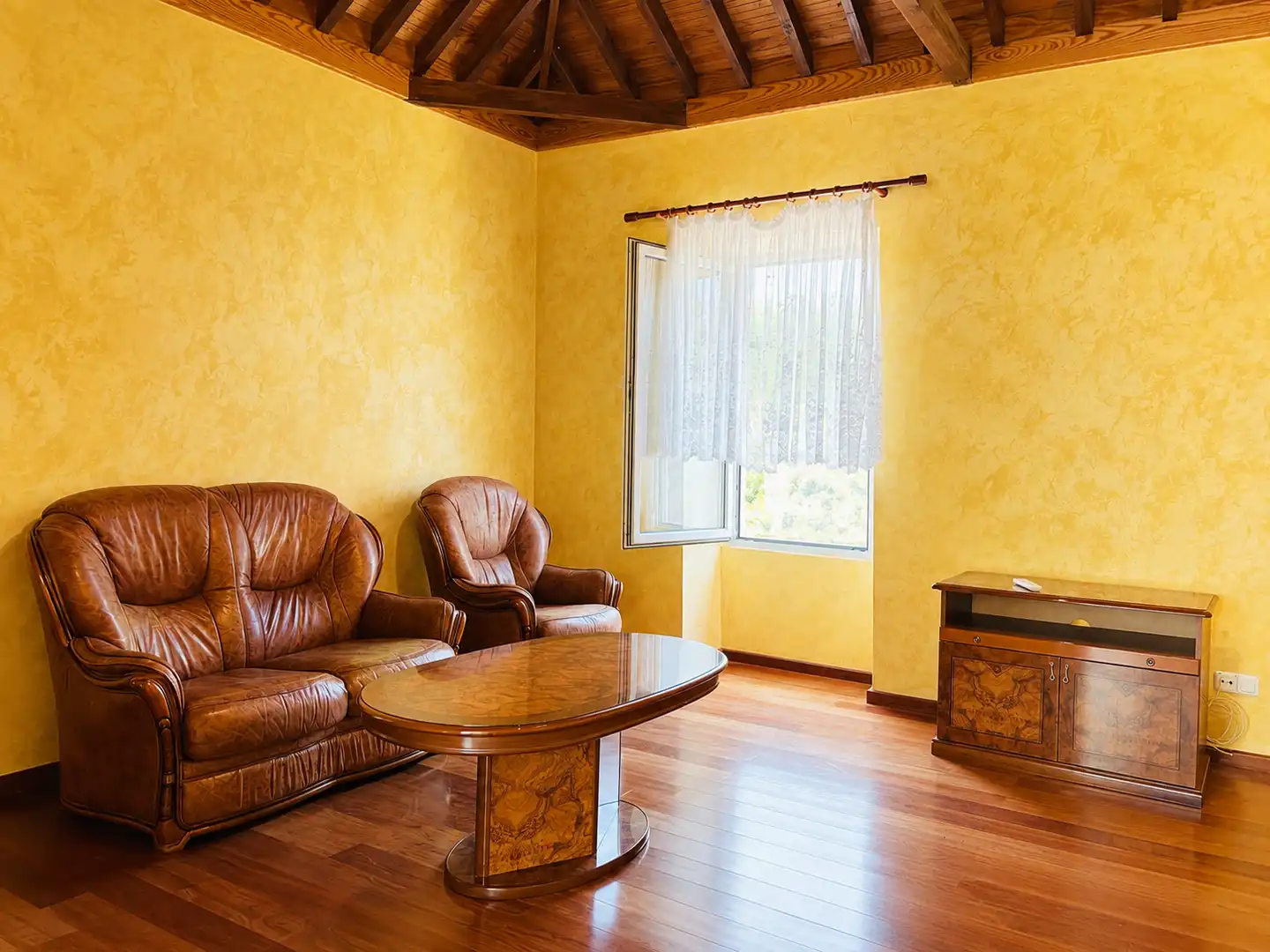 Sala d'estar de Casa adosada en venda en San Bartolomé de Tirajana amb Aire condicionat, Calefacció i Jardí privat