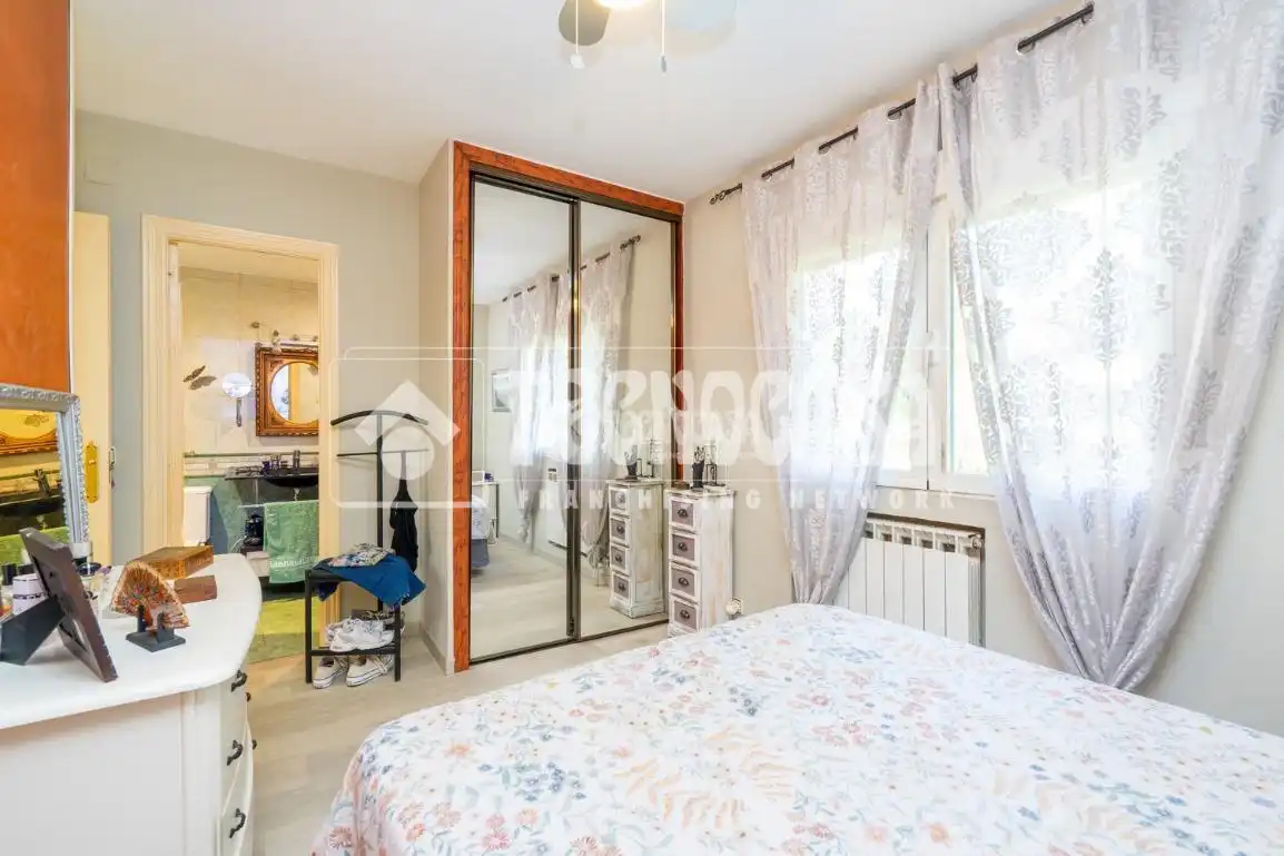 Bedroom of Flat for sale in Coslada  with Heating and Storage room