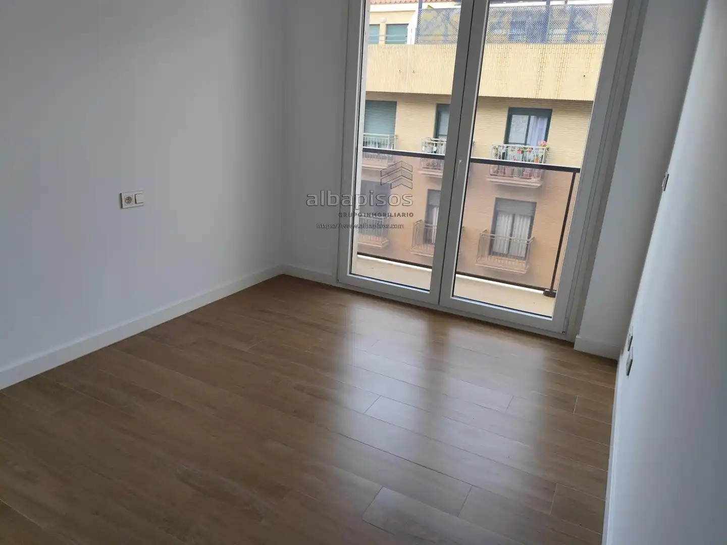 Schlafzimmer von Wohnung zur Miete in Albacete mit Heizung, Terrasse und Abstellraum