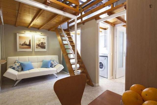 Apartamento en Alquiler en Sant Pere, Sta. Caterina i la Ribera