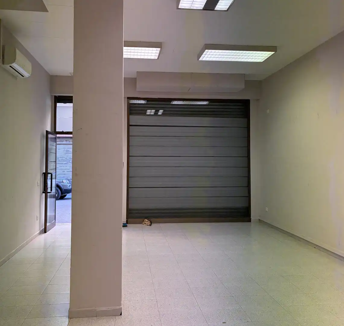 Local de alquiler en Girona con Aire acondicionado