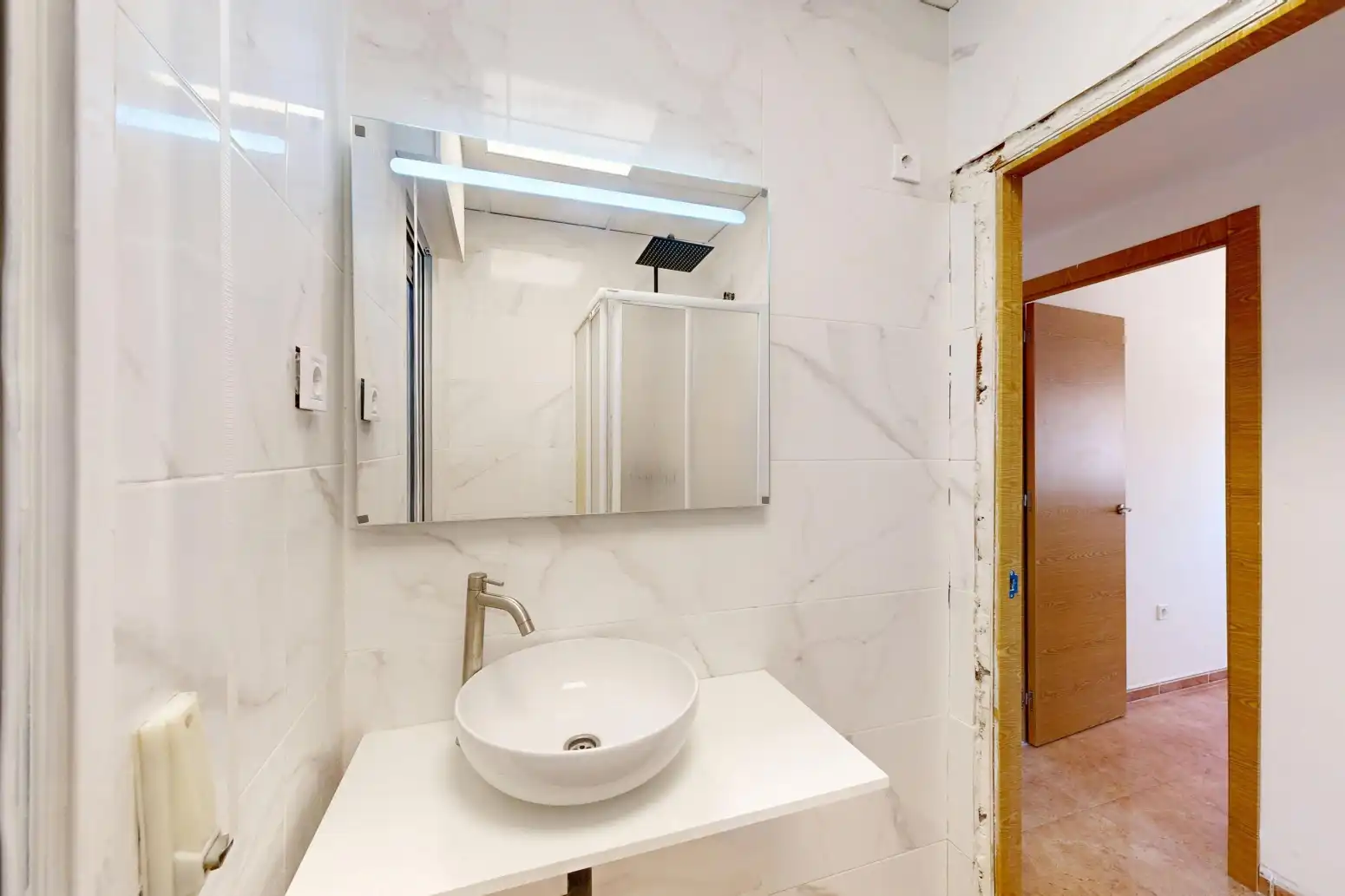 Badezimmer von Wohnung zum Verkauf in Cartagena mit Privatgarten, Terrasse und Abstellraum