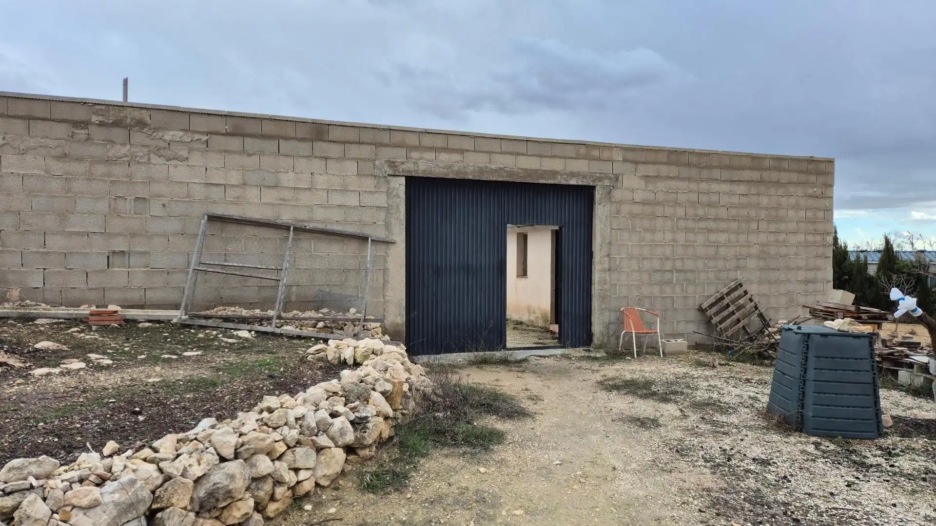Country homes for sale in El Pinós / Pinoso  with Terrace