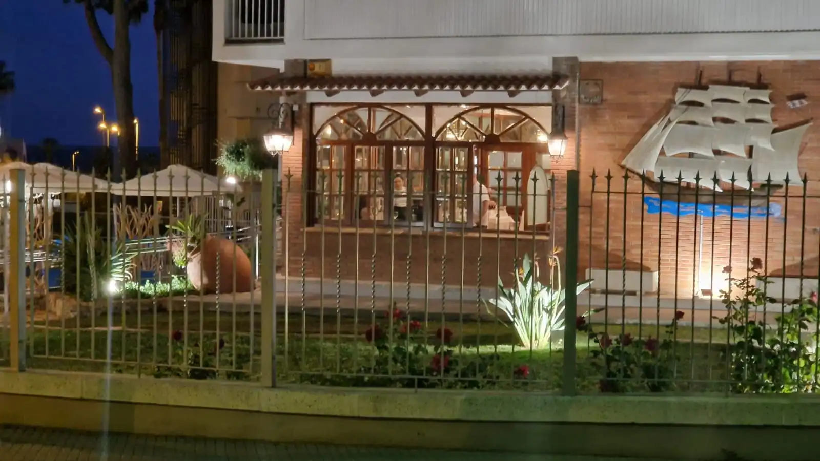 Locale commerciale in cessione a Fenals, imagen 27