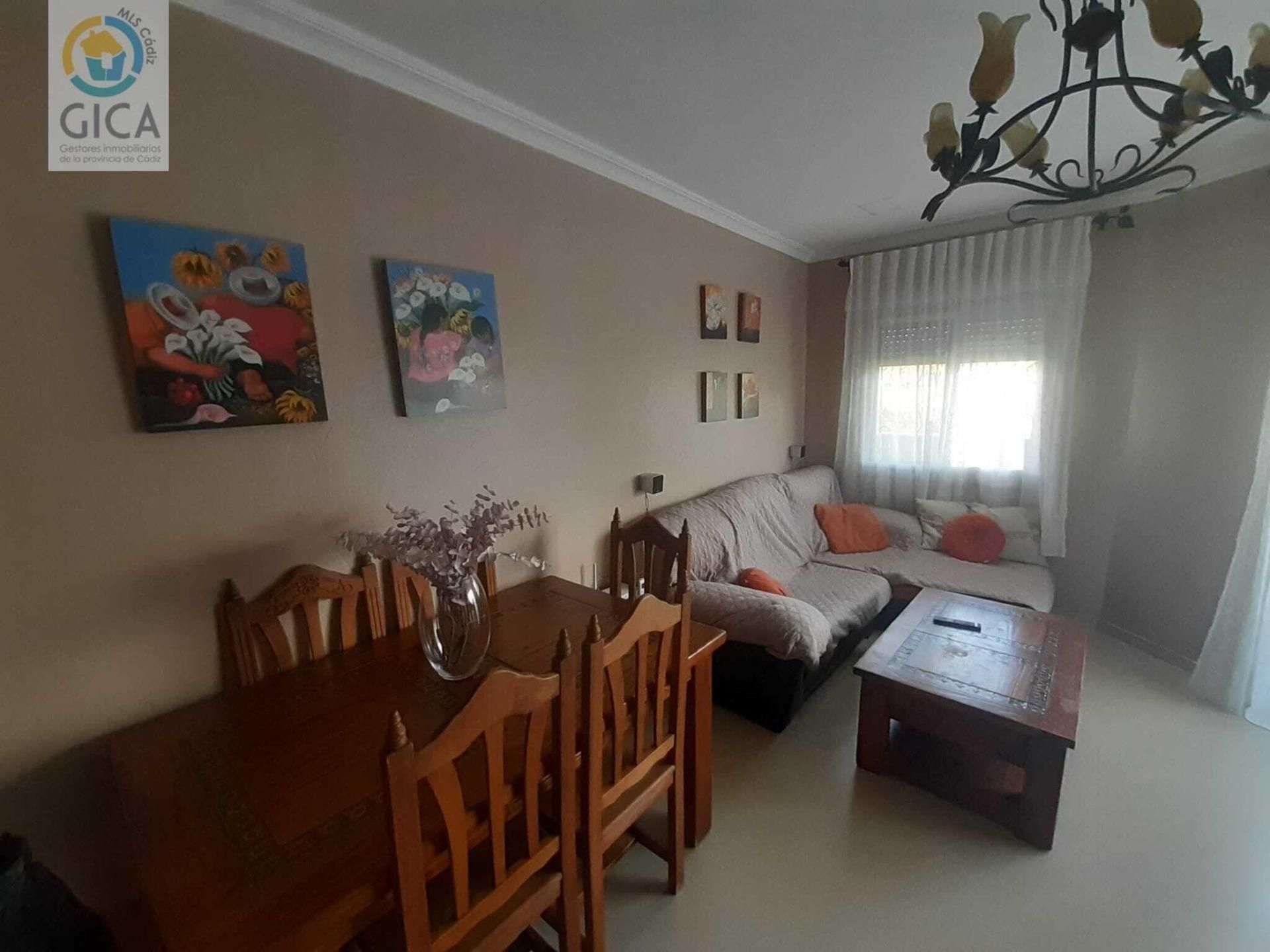 Living room of Flat for sale in Algeciras  with Terrace, Storage room and Community pool