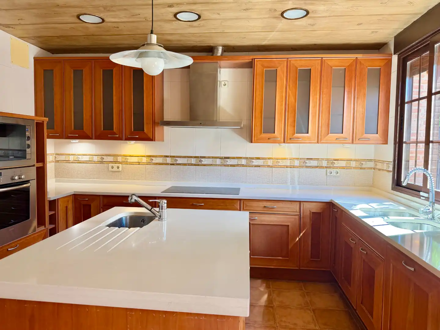 Cocina de Casa o chalet en venta en Toledo con Aire acondicionado, Calefacción y Jardín privado